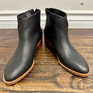 Soludos Venetian Black Leather Ankle Booties